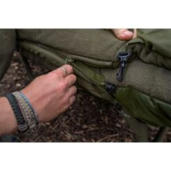 Avid Carp Avid Benchmark Thermatech Heated Sleeping Bag Standard 33 Avid Carp Avid Benchmark Thermatech Heated Sleeping Bag Standard -Vissen Product Winkel 1961033Avid Benchmark Thermatech Heated Sleeping Bag Standaard 13