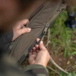 Avid Carp Avid Ascent RS Camo Sleeping Bag 10 Avid Carp Avid Ascent RS Camo Sleeping Bag -Vissen Product Winkel 3917903Avid Ascent RS Camo Sleeping Bag 3